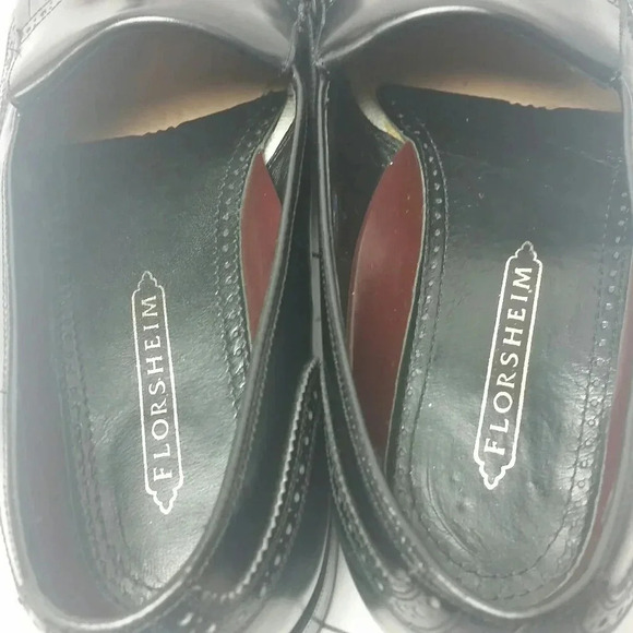 Florsheim 12D Lexington Wingtip Tassel Loafers - Picture 7 of 8